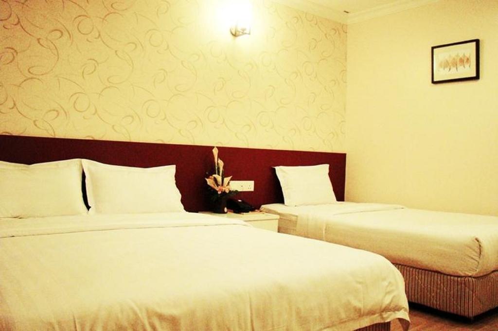 Adel Hotel Putatan Pokój zdjęcie